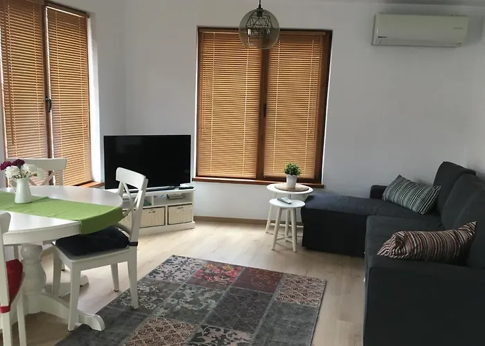 Willy Villy's Home- *